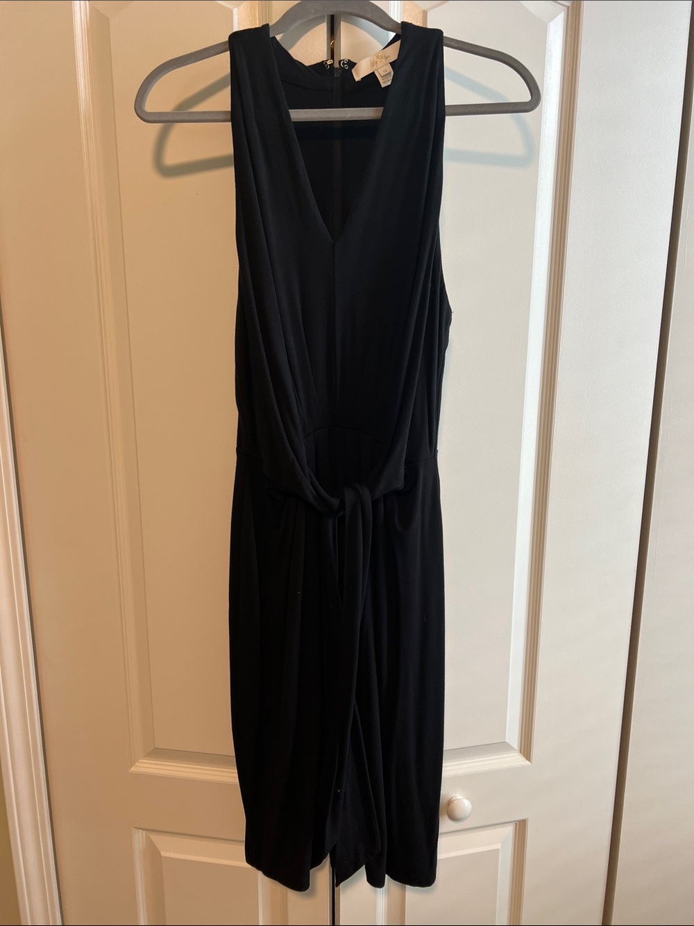 Lilly Pulitzer Black Sleeveless V-Neck  halter dress with Front Tie